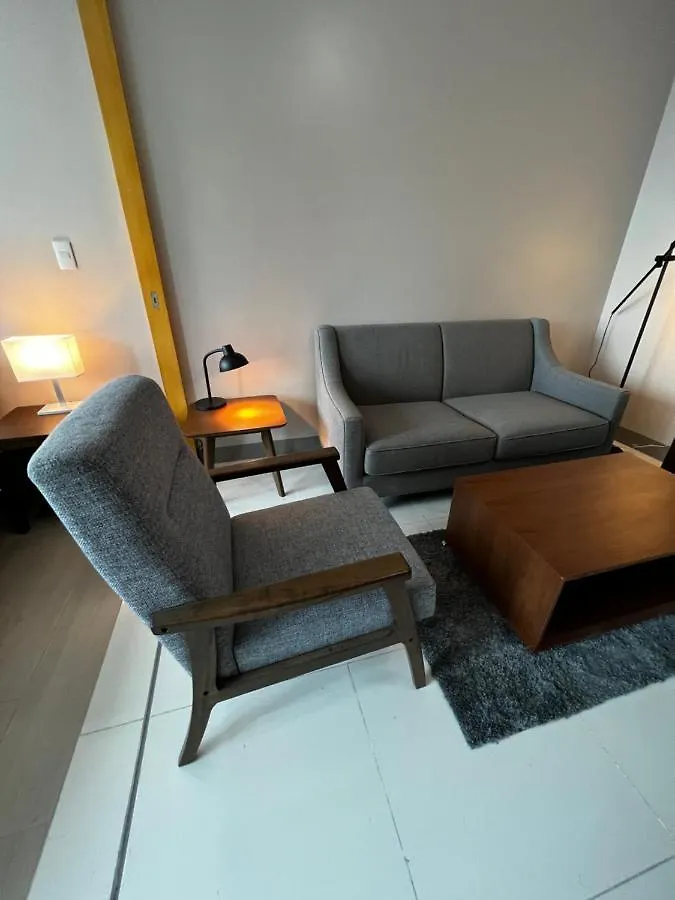 1 Bedroom Uptown Bgc Across Uptown Mall Manila 0*,  Philippines