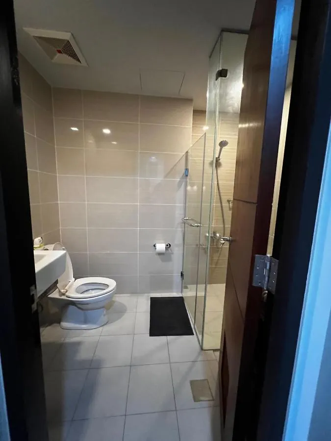 Apartment 1 Bedroom Uptown Bgc Across Uptown Mall Manila