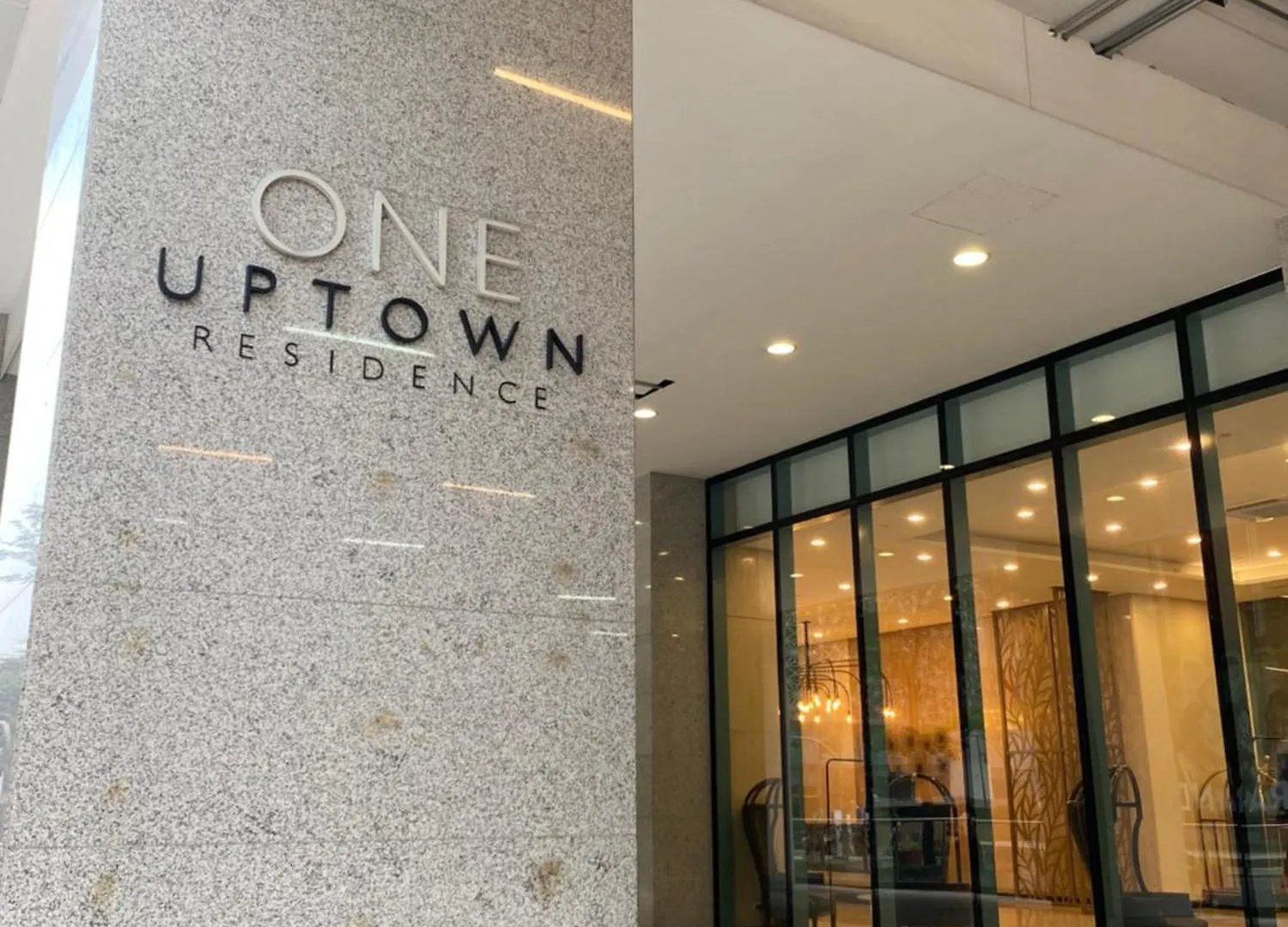 1 Bedroom Uptown Bgc Across Uptown Mall Manila